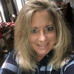 Meet your Posher, Joan